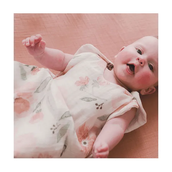 Crane Parker Wearable Blanket 0-9 mo.Muslin - Floral