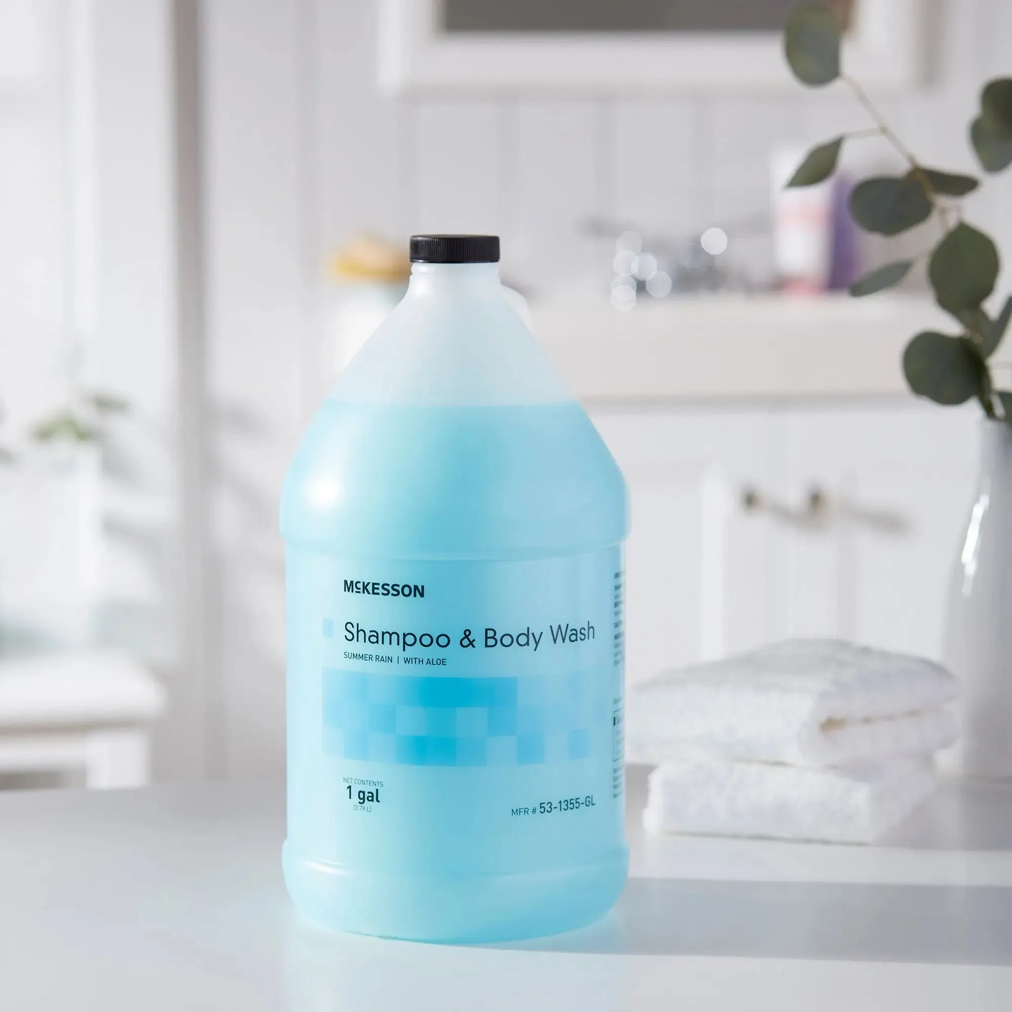 McKesson 2-in-1 Shampoo and Body Wash, Summer Rain Scent, 1 Gallon Jug